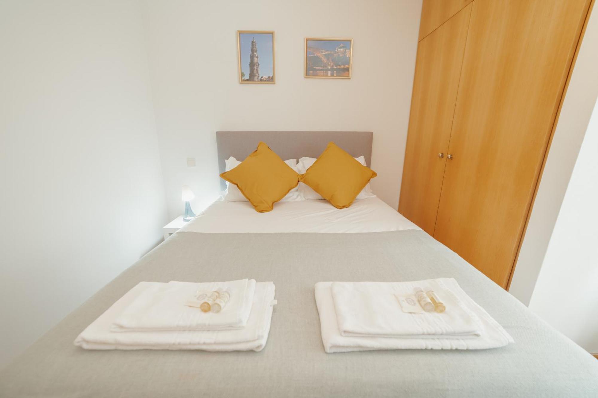 Downtown Trindade Apartment With Terrace By Vacationy ポルト エクステリア 写真
